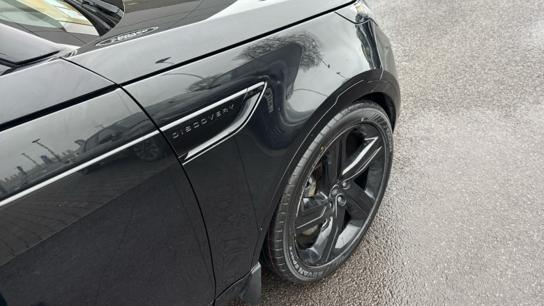 Land Rover Discovery 3.0 D300 Metropolitan Edition 5dr Auto Diesel Station Wagon